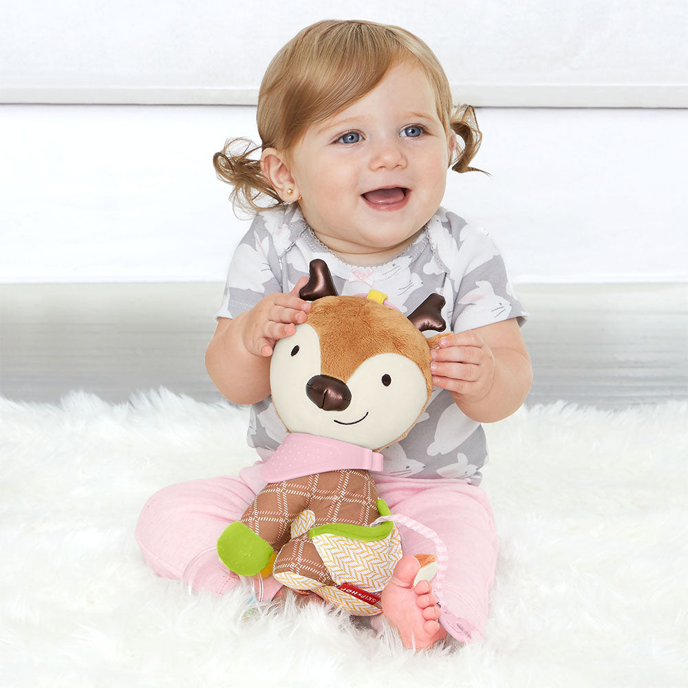 Skip Hop Deer Bandana Buddie Activity Toy (1)