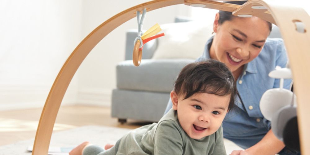 Parent & Baby Bonding Activities You Can Do in 10 Minutes