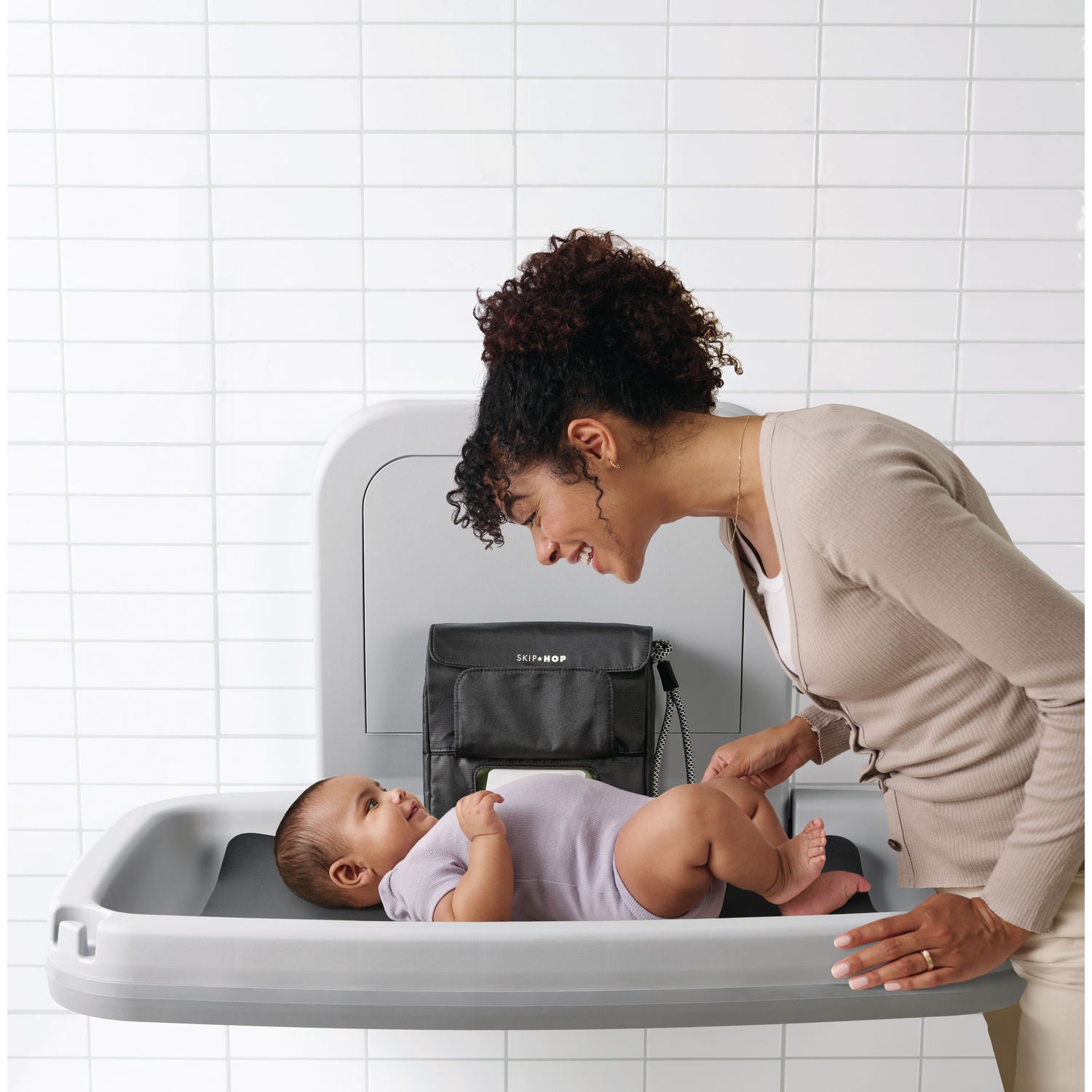 Black Clean Slate Changing Station