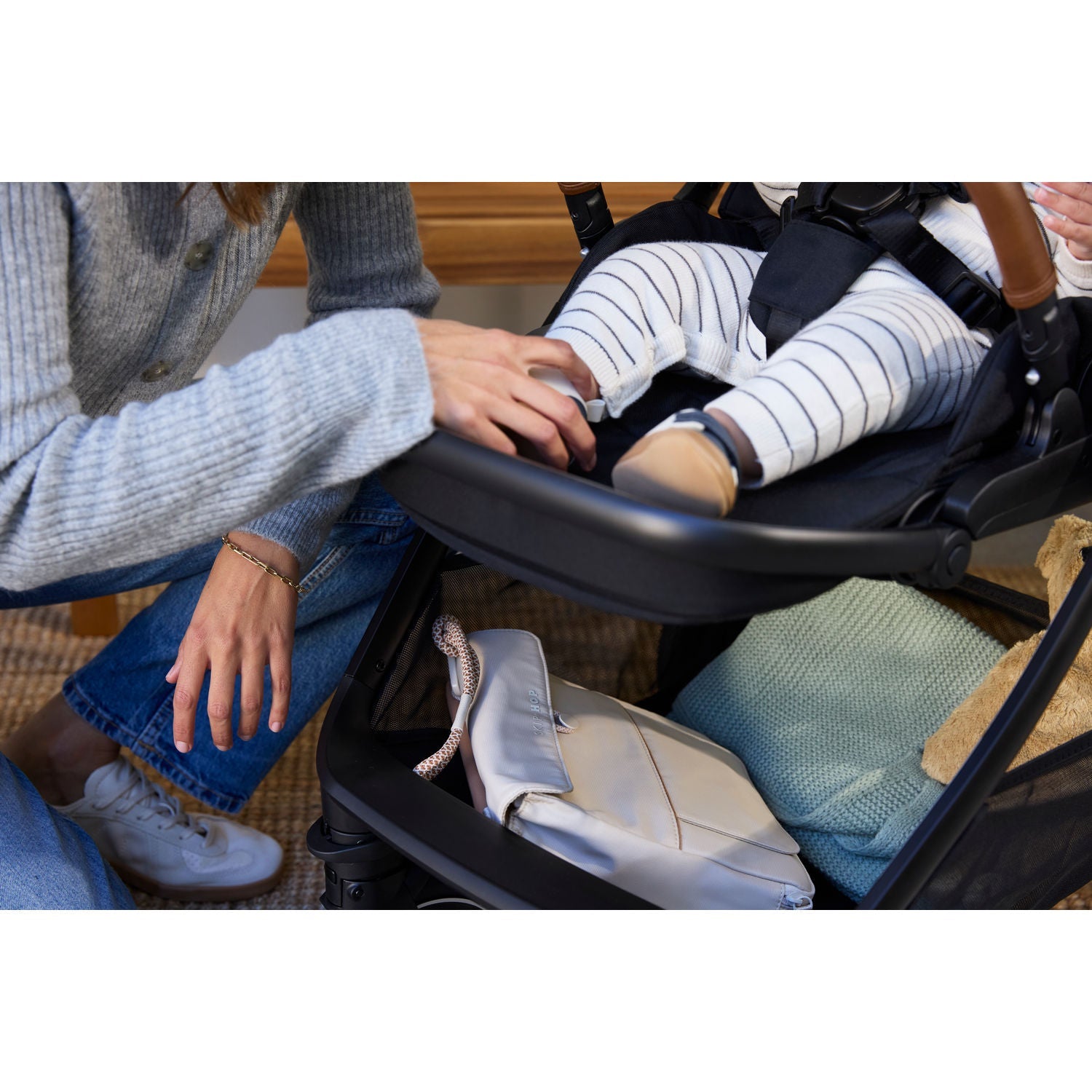 Oat Clean Slate Changing Station