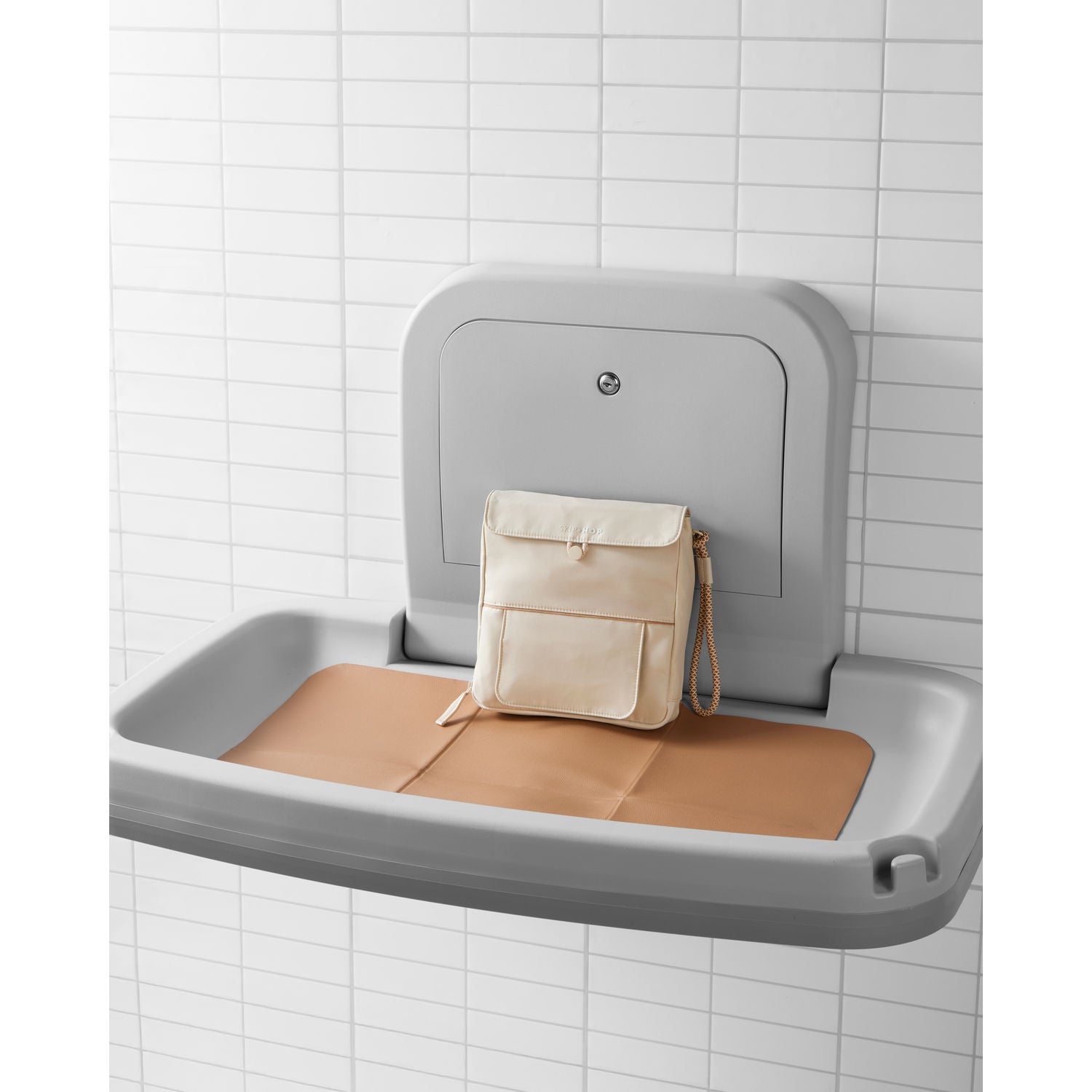 Oat Clean Slate Changing Station